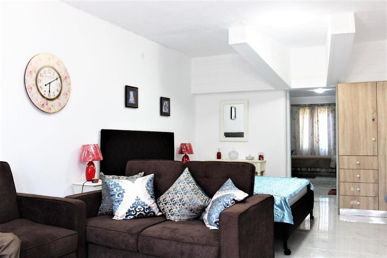 Sissy Apartments By The Sea Nikiana Dış mekan fotoğraf